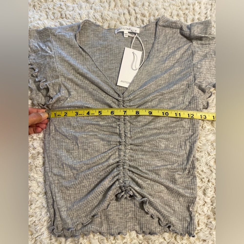 NWT Anistar Grey Cinched V-Neck Top - Picture 5 of 5